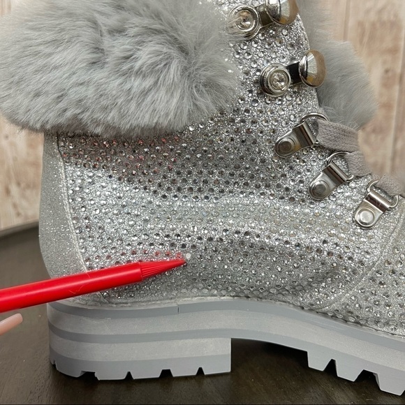 Jessica Simpson Norina Fashion Boot (Silver Fine Glitter) Size 6 Women - Picture 16 of 17